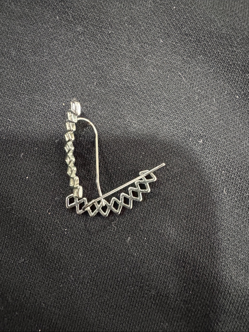 Delicate Silver-Tone Zigzag Ear Cuff
